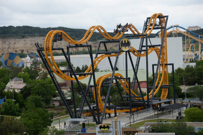 Batman the Ride 4_650x433