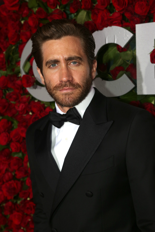 Broadway01_JakeGyllenhall