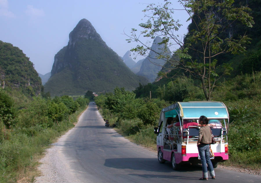 Guilin_China_900x631