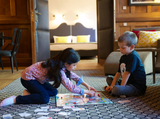 Hotel-de-Rome-Berlin-Children-at-Hotel-de-Rome-4633_650x487