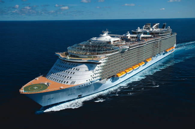 RoyalCaribbean_Oasis_Aerial