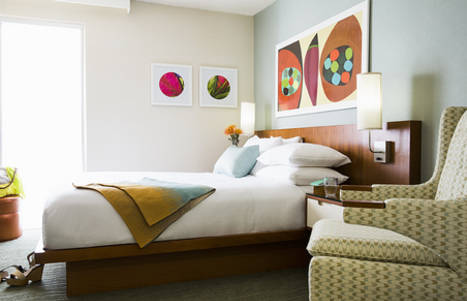 JDV- Shoreline Hotel Waikiki