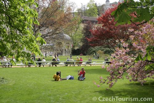 tn_karlovy-vary-relaxation-in-the-park